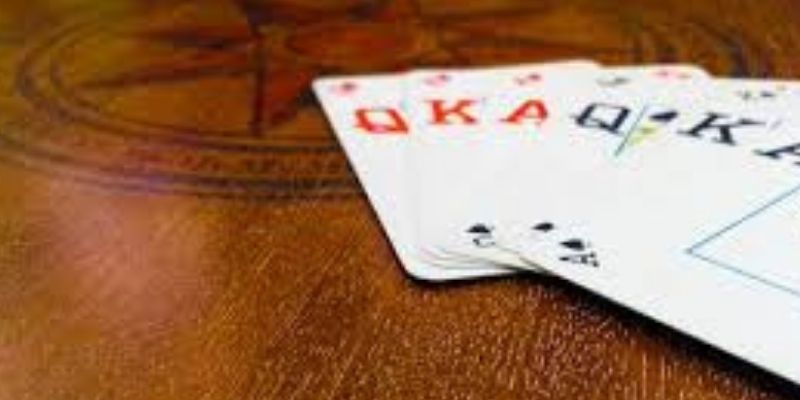 Bluff trong poker là gì